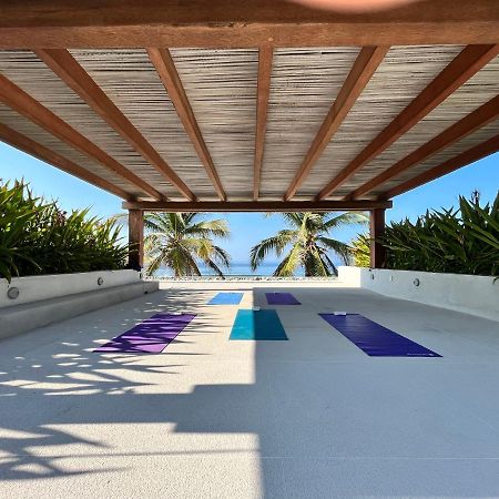 Marea Beachfront Villas Zihuatanejo Kültér fotó