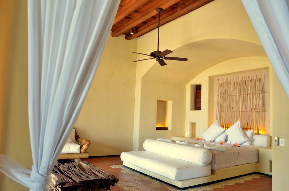 Marea Beachfront Villas Zihuatanejo Kültér fotó