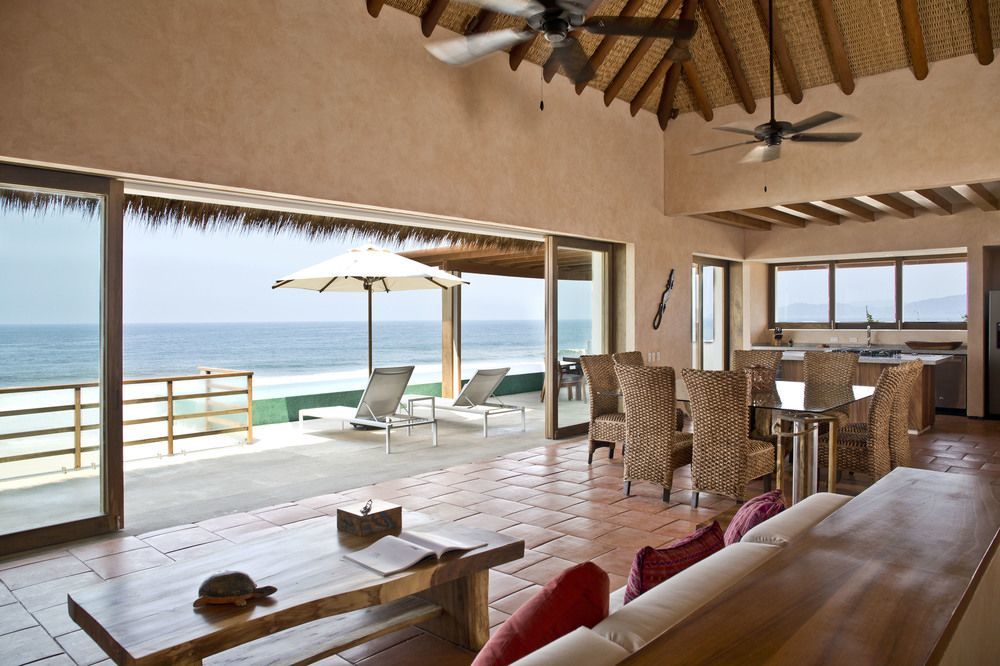 Marea Beachfront Villas Zihuatanejo Kültér fotó